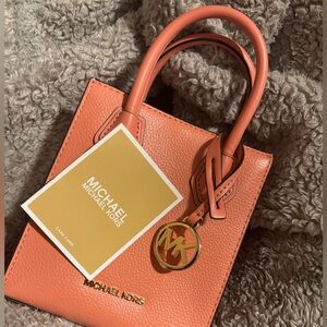 NEW Michael Kors, Mercer ExtraSmall Pebbled Leather Crossbody in Sherbert